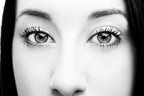 Black and white photo woman's eyes